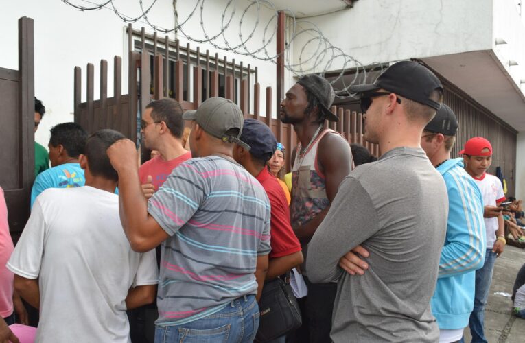 Estados Unidos deportó a miles de cubanos y los dejó en México: HRW